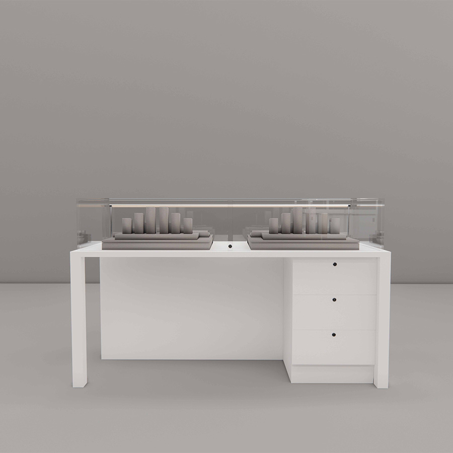 5' Sit-Down Showcase, back